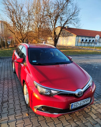 Toyota Auris cena 58999 przebieg: 140000, rok produkcji 2016 z Lublin małe 742